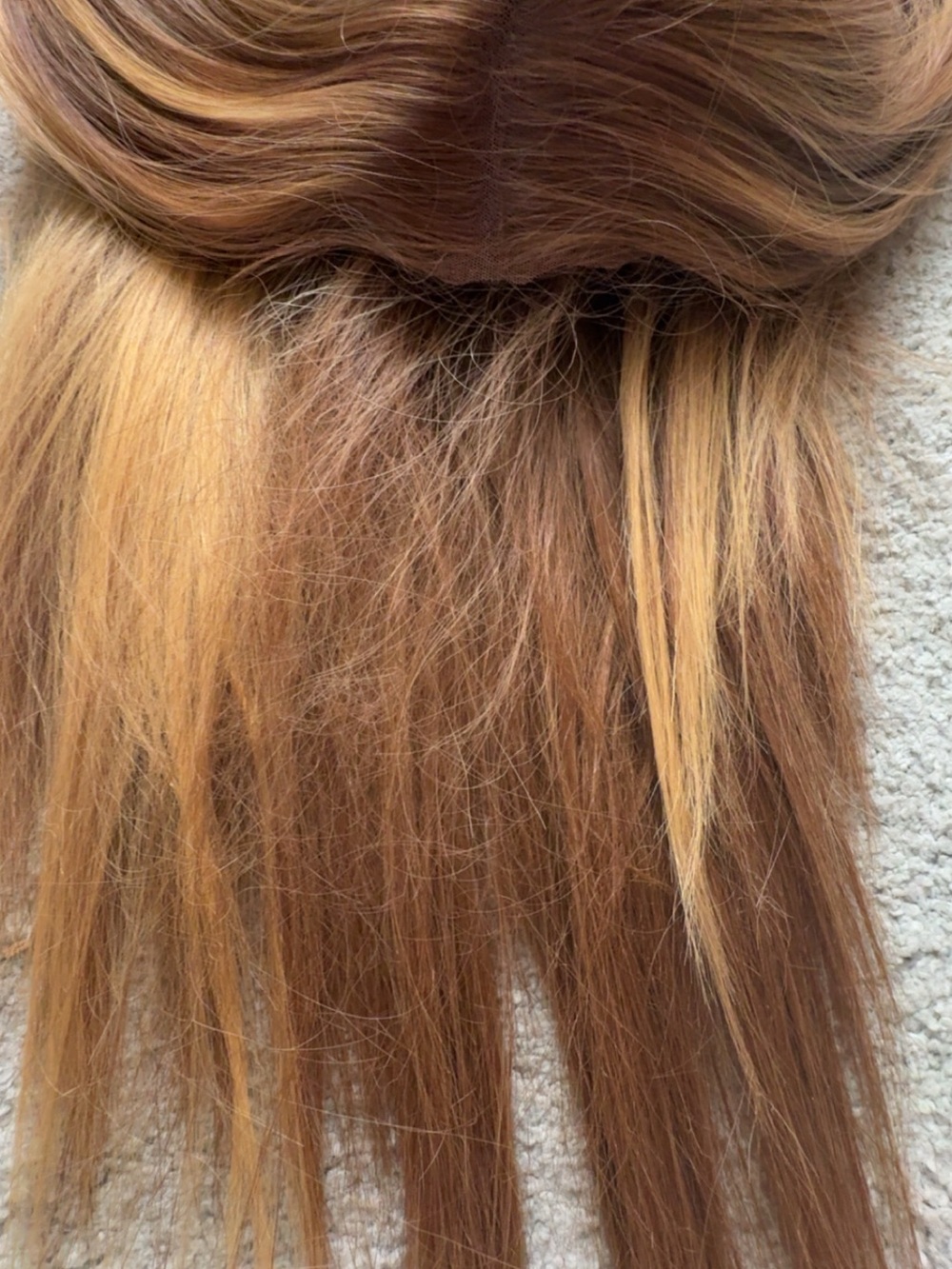 Carmel 30 inch lace front wig - Picture 4 of 4